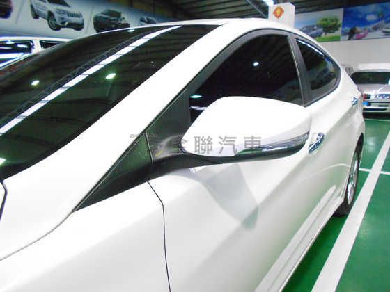 Hyundai 現代 Elantra 照片8