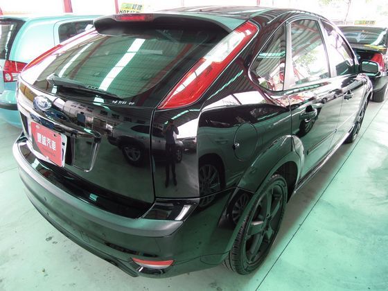 Ford 福特 Focus 2.0 照片10