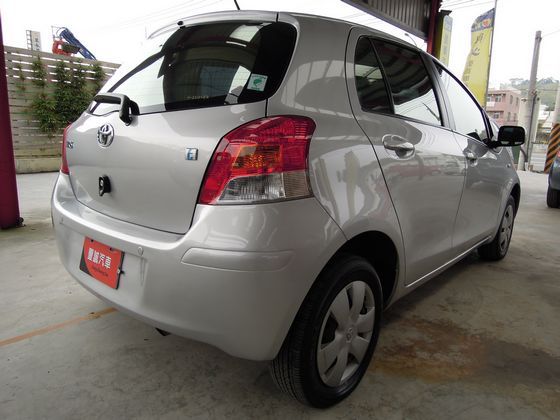 Toyota 豐田 Yaris 照片10