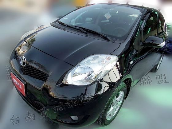 Toyota 豐田 Yaris 照片1