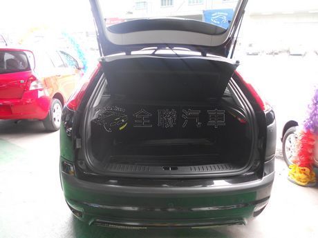 Ford 福特 Focus 2.0 5D 照片9