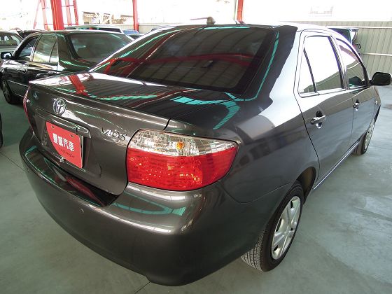 Toyota 豐田 Vios 照片10