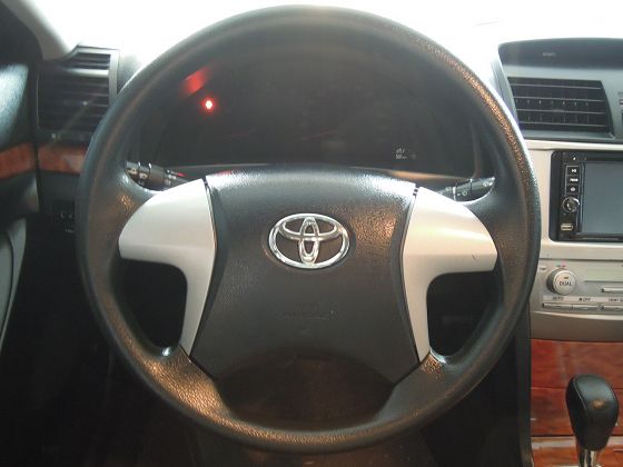 Toyota 豐田 Camry 照片5