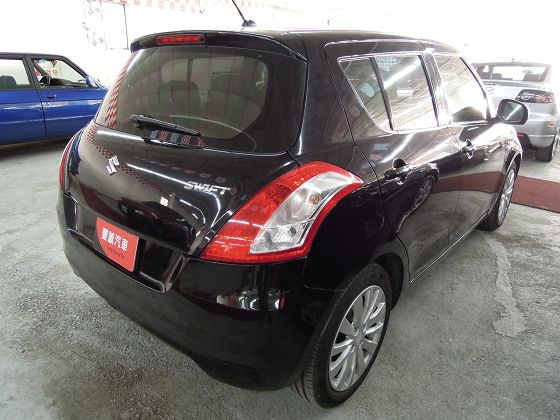 Suzuki 鈴木 Swift 照片10