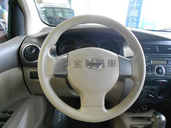 Nissan 日產 Livina 照片5