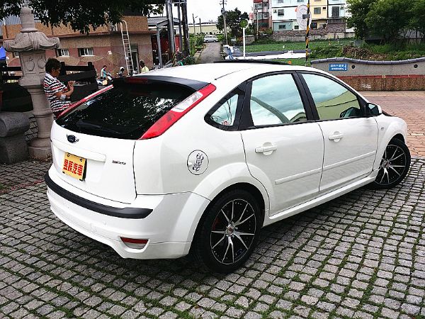  FORD/福特 FOCUS 照片3