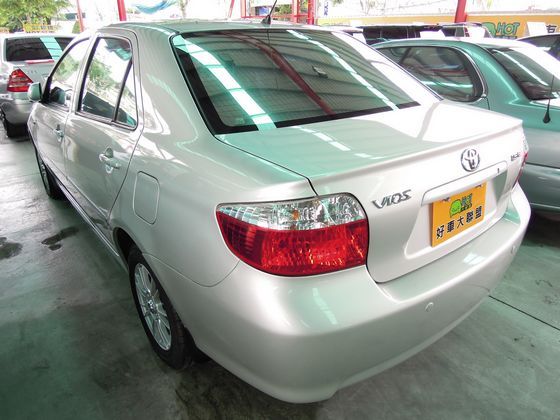 Toyota豐田 Vios 照片10