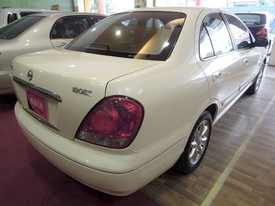 Nissan 日產 Sentra M1 照片10