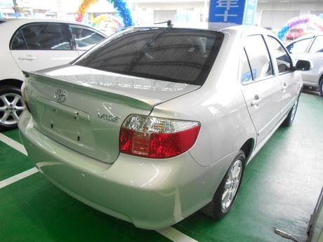 Toyota 豐田 Vios 照片10