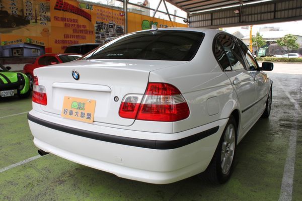 E46 小改款 318 2.0 照片8