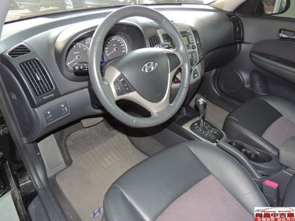 Hyundai 現代 I30 1.6 照片4