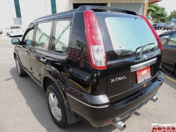 Nissan 日產  X-Trail 黑 照片8