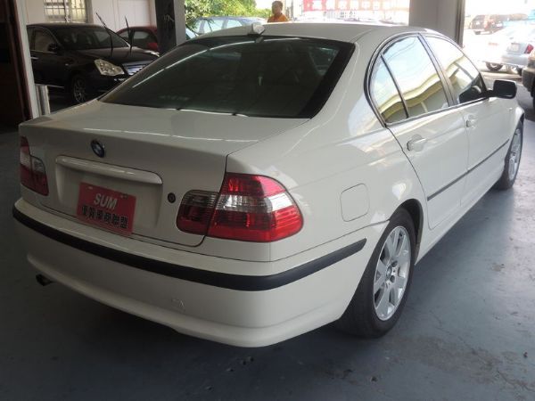 BMW 寶馬  318I 2.0 照片7