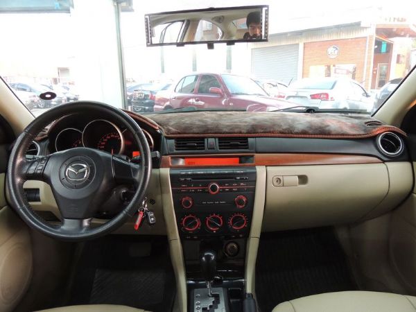  Mazda Mazda 3 1.6 照片3