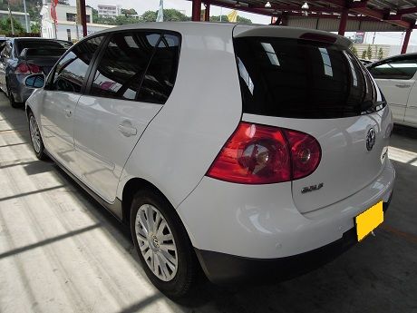 VW 福斯 Golf TDi 照片10