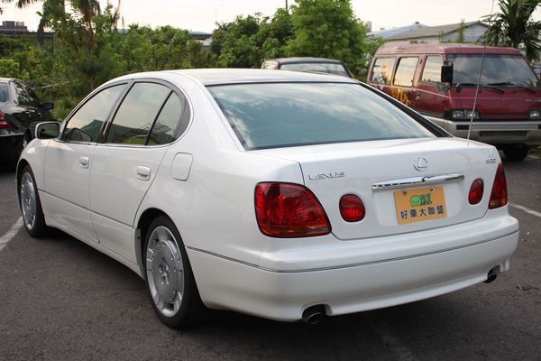 GS300 鋁圈 黑車頂 尊翔汽車 照片8