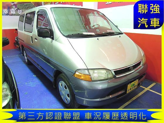 Toyota豐田 Hiace Solem 照片1