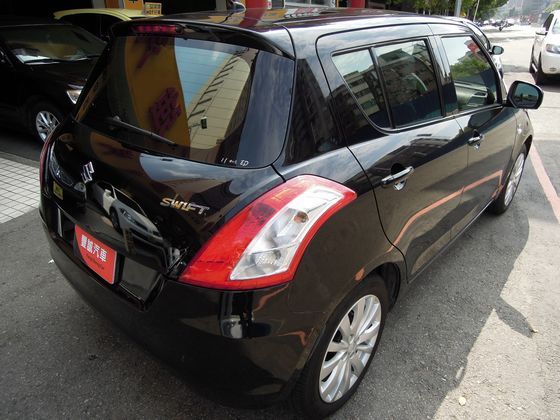 Suzuki 鈴木 Swift 照片10