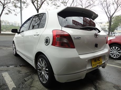 Toyota豐田 Yaris  照片10