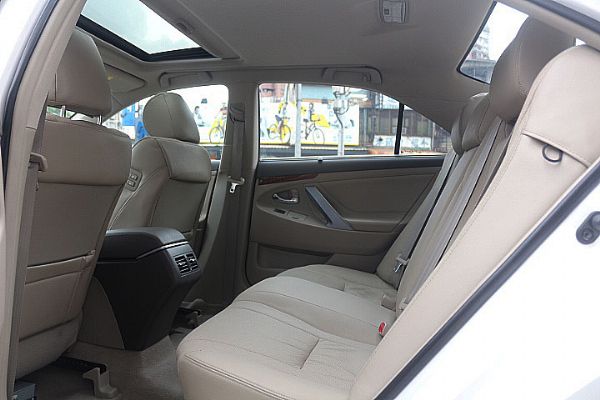 豐田 CAMRY 2.4G 富士康汽車 照片7