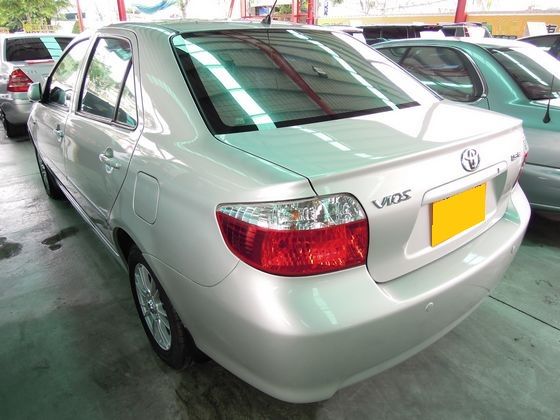 Toyota豐田 Vios 照片10