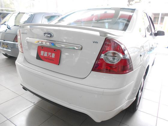 Ford 福特 Focus 1.8 照片10