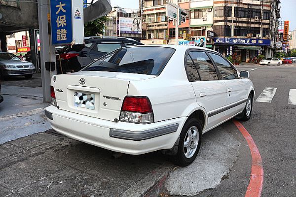 富士康汽車1999年 豐田 TERCEL 照片3