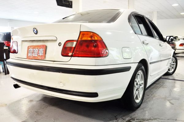 01 BMW 318 免頭款免保人全額貸 照片2