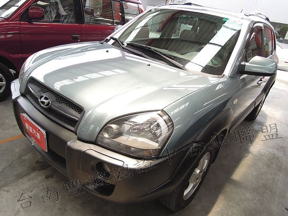 Hyundai 現代 Tucson汽油 照片1