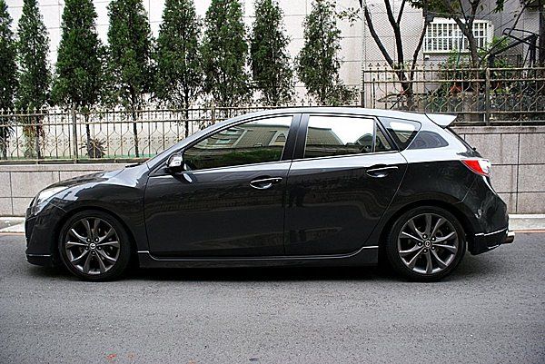 MAZDA 3 五門 2.5S外觀  照片3