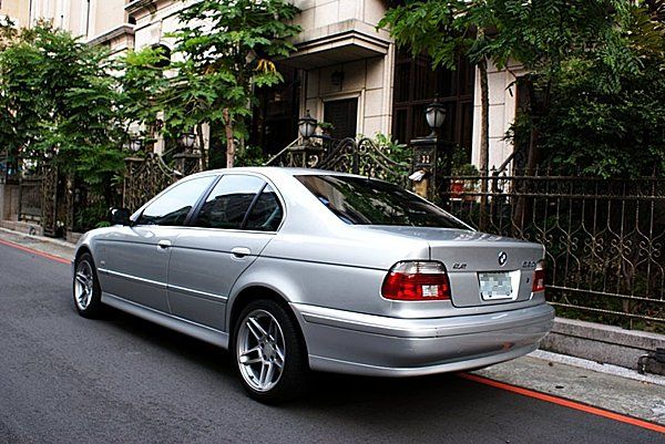 BMW 520I E39 2.2 照片2