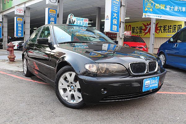 品皇 2003年 BMW 318 2.0 照片2