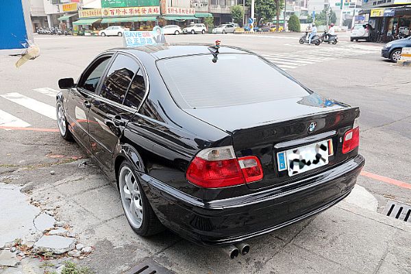 品皇 1999年 BMW 320I 照片4