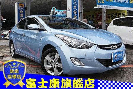 現代 ELANTRA 富士康汽車 照片1