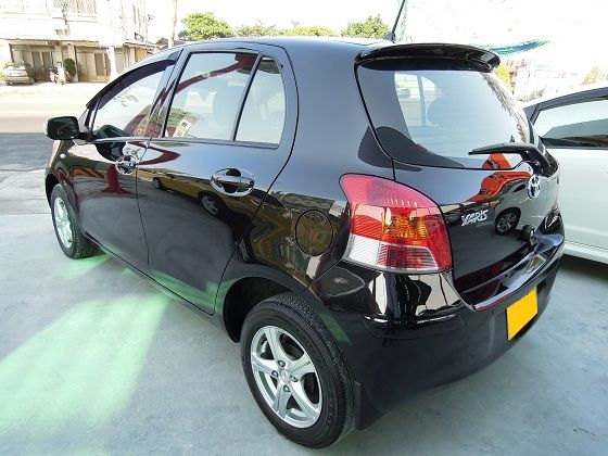 Toyota豐田 Yaris 照片10