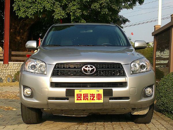 TOYOTA 豐田 RAV4 照片3