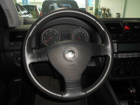 VW 福斯 Golf TDi  照片3