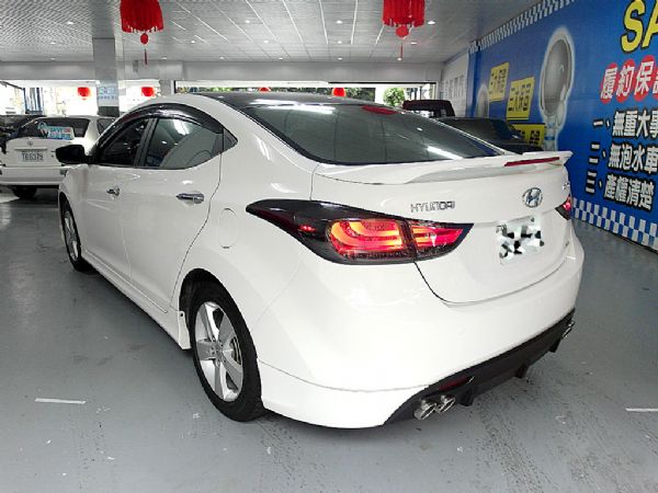 品皇 12年 現代 ELANTRA  照片4