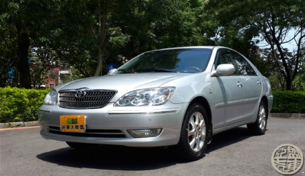 TOYOTA CAMRY 2.0G 照片1