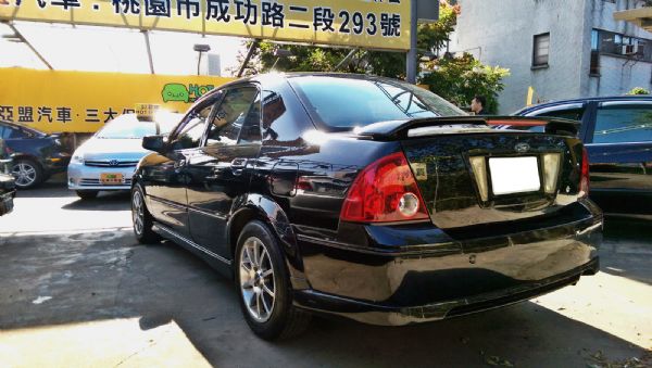 FORD TIERRA AERO 1.6 照片2