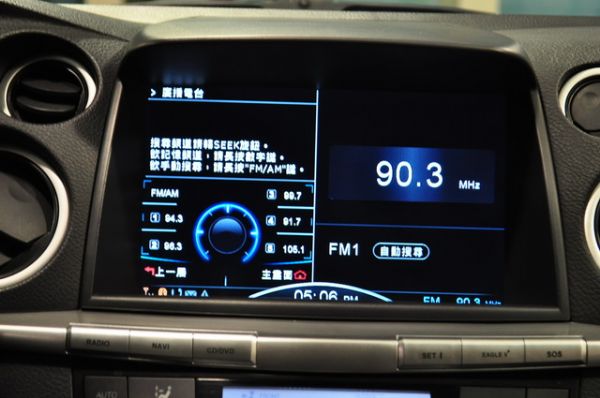 11 SUV 2.2 黑 可全貸 照片8