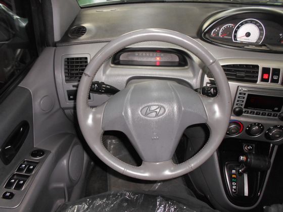 Hyundai 現代 Matrix  照片5