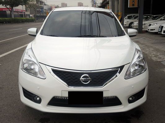 2014 NISSAN   TIIDA 照片2