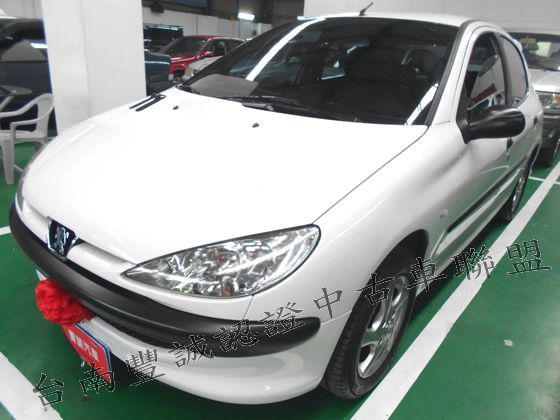 Peugeot 寶獅 206  照片1