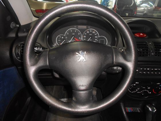 Peugeot 寶獅 206  照片5