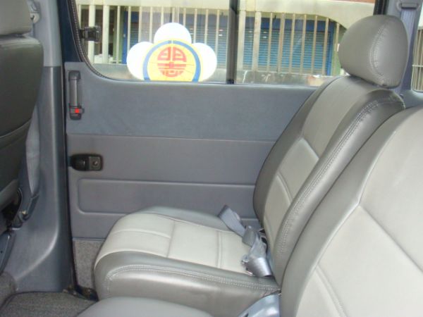 TOYOTA HIACE 照片8