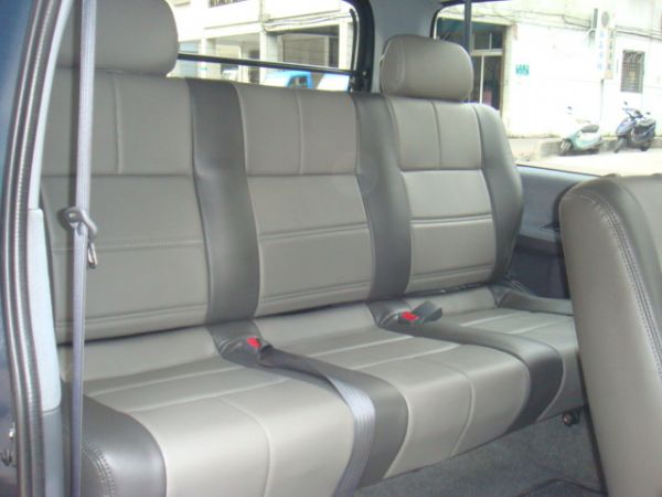 TOYOTA HIACE 照片10