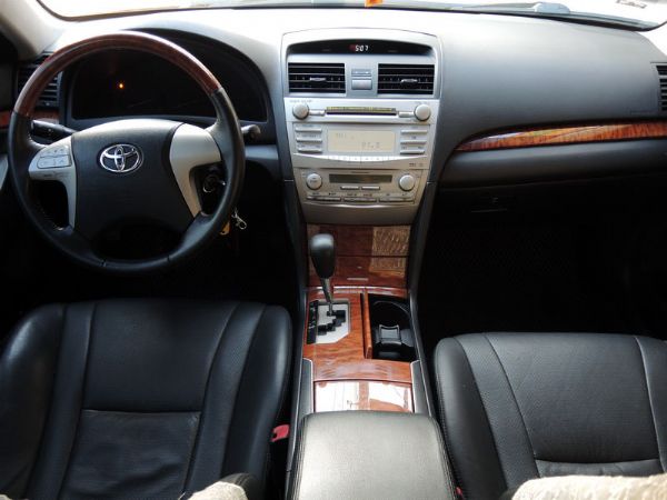 08年 豐田 CAMRY 黑 2.4  照片3