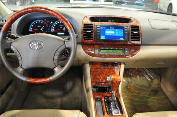 04 Camry 3.0(有天窗)可全貸 照片3