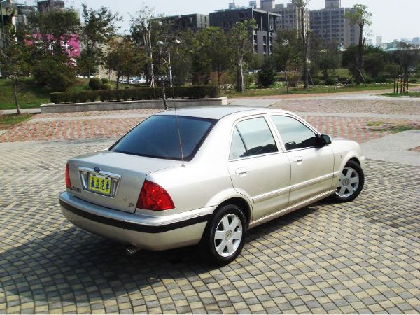 2000 FORD Tierra LS 照片9